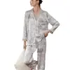 Ropa de estar de lujo con estampado de jungla y manga larga, Pijama elegante y estilizado, Estilo fino de primavera-verano, Gama alta, Se puede usar en exteriores, Conjunto de seda helada