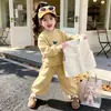 Conjunto de Outono e Inverno para Meninas 2026 Novo Estiloso Fashionável Bebê Menina Colete de Lã Roupas de Inverno para Crianças Conjunto de Três Peças
