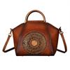 Bolso de mano transfronterizo para mujer, bolso de mujer de cuero repujado con tótem, capa superior de piel de vaca, retro, bandolera para el hombro, mujer una generación de cabello