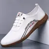 Nuevos Mocasines Casuales Transpirables para Hombre Otoño 2026 Zapatos de Lona Slip-on de Suela Suave para Hombre Zapatos Versátiles de Cuero