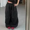 Pantalones casuales de estilo americano de secado rápido y pierna ancha para hombres y mujeres, pantalones de verano ligeros con retazos y bolsillos grandes, adecuados para bailar jazz y actividades de paracaidismo