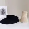 Sombrero abierto plegable de lino sintético simple y versátil para mujer, elegante sombrero de sol de verano, sombrero de punto para protección solar en vacaciones
