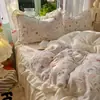 Coleção outono e inverno: conjunto de cama de veludo de leite de quatro peças, capa de edredom de fleece de coral dupla face espessa e um conjunto de lençóis de flanela de três peças