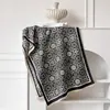 Bufanda Retro de Moda de Cachemira Sintética Doble Cara para Mujer, Chal Grande de Otoño e Invierno para Habitaciones con Aire Acondicionado, Bufanda Cálida Versátil Estilo Japonés para Estudiantes