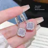 Pendientes de Moda de Aguja de Plata 925 con Cubos de Perla de Venta Caliente Pendientes Dulces de Nicho de Gama Alta Pendientes de Diseño Exquisito