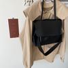 Nova Bolsa de Grande Capacidade da Primavera Feminina Celebridade da Internet Maleta Retro Design de Nicho Ombro Único Transversal Bolsa Grande Tendência