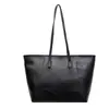 Bolso de hombro simple de gran capacidad, bolso tote de lujo ligero para el trabajo, nuevo bolso de mano vintage de alta gama para debajo del brazo para mujer
