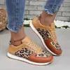 Nuevas zapatillas deportivas de encaje para mujer de talla grande para comercio exterior, novedad otoño 2026, de caña baja, estampado de leopardo, casuales, talla 43