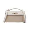 Bolso de mujer de alta calidad 2026 nueva moda bolso cruzado versátil bolso de mano exquisito súper popular bolso Kelly bolso cuadrado pequeño