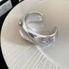Pulseras Geométricas Exageradas de Industria Pesada Transfronteriza Europeas y Americanas, Pulseras Personalizadas de Lujo Ligero, Pulseras Versátiles de Gama Alta de Nicho para Mujeres