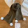 Bufanda larga casual de cuatro bolas para niños combinada con una bufanda de hilo tejido para niños y niñas, calentador de cuello de bebé de invierno cálido con pompón