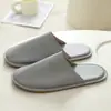 Pantuflas de Casa para Hombre, Nuevas Pantuflas Plegables Ligeras de Alta Gama con Suela Suave Antideslizante para Mujer, Verano