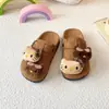 Meias-pantufas Infantis Femininas Birkenstock Roupa Externa Primavera Outono 2025 Desenho Animado Fofo Confortável Sapatos Birkenstock Pantufas Femininas Baotou