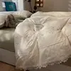 Juego de Cuatro Piezas de Gasa de Algodón Acolchado de Doble Capa con Encaje Francés, Suave y Cómodo para Dormir, Juego de Ropa de Cama de Tres Piezas para Dormitorio de Estudiantes, Sábana y Funda de Edredón