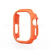 El Nuevo Modelo es Adecuado para Todas las Series de iWatch Carcasa Protectora Dura de PC Hueca Pintada en Spray para Reloj