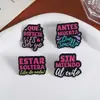 Frases en Inglés Divertidas y Humorísticas, Broches Trabajadores, Nuevos Accesorios de Ropa Europeos y Americanos, Pines para Cuello, Insignias Metálicas Versátiles