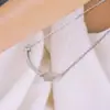 Nova Corrente de Titânio Simples com Rosto Sorridente Cravejado de Micro Diamantes Corrente para Clavícula Feminina Pronta para Venda