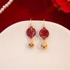 Pendientes de aguja de plata estilo chino festivo año nuevo pendientes asimétricos de león de amor hueco de la fortuna roja