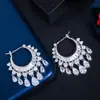 Brincos de Argola Luxuosos Europeus e Americanos Estilo Corte com Micro-Entalhes Coloridos em Forma de Gota com Franjas, Presilhas de Orelha Exclusivas de Luxo Leve Vintage