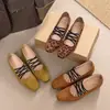 Zapatos planos Mary Jane retro estilo francés para mujer, nuevo modelo otoño 2026, zapatos casuales bajos de punta cuadrada con correa cruzada 6001-3