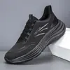 Zapatos deportivos para hombre de comercio exterior, zapatos de malla transpirable de tejido flyknit para verano, zapatos casuales para correr para estudiantes, zapatos de moda versátiles de estilo coreano, nuevos