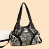 Bolsa tote com estampa de leopardo personalizada de design nicho retrô americano, bolsa tote patchwork da moda com tendência japonesa e coreana, bolsa de ombro