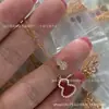 Colar de Cabaça Kirin Luxo Acessível Banhado a Ouro Rosa 18K Diamante na Clavícula Pingente de Ágata Vermelha Corrente Pequena para Suéter Tamanho Médio