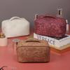 Yue Lai bolsas Amazon para couro PU grande capacidade multifuncional estilo retro tridimensional relevo bolsa cosmética alta