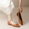 Zapatos de tacón bajo de cuero suave con corte en V para mujer, tacón grueso, puntera cuadrada, cuero suave, suela blanda, cómodos, lazo, retro, para ir al trabajo, Mary Janes bajos
