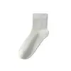 Calcetines para Hombre, Calcetines de Malla Transpirables de Verano, Antibacterianos y Desodorantes, Calcetines Finos para Hombre Estudiante Deportivos de Color Sólido Versátiles de Media Pantorrilla
