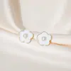 Brincos de Pérola Coreanos de Alta Qualidade 2026, Agulha de Prata Estilo Vintage Chanel Diamante Colorido Estrela de Oito Pontas Brincos de Tarraxa Atacado