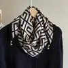 Bufanda de Seda con Hebilla Magnética 2025 Nueva Bufanda Pequeña para Mujer de Algodón y Lino Ropa de Trabajo Estilo Coreano Versátil de Moda Bufanda para el Cuello Bufanda