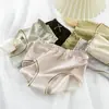 Liquidação de Roupa ÍntimaCalcinhas Sem Costura de Cintura Média Estilo Japonês para Meninas, Confortáveis e Respiráveis com Forro de Algodão que Absorve a Umidade, Adequadas para Estudantes