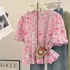 Camiseta Doce de Gola Redonda Estilo Francês Verão Novo Rosa Floral Cereja Redutora de Idade Camiseta Baby Top de Manga Curta para Mulheres
