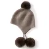 Nuevo Gorro de Punto con Orejeras y Pompón de Cachemira para Otoño e Invierno Cálido Anti-Frío para Mujer Cobertura de Cabeza Simple Versátil Gorro