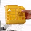Portapalillos de pared para uso doméstico, no requiere taladro, caja de almacenamiento hueca para palillos, cucharas y cubiertos, escurridor de palillos de cocina