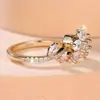 Anillo Abierto Floral de Lujo con Diamantes Completos para Mujer, Anillo Ajustable de Flor de Cinco Pétalos Tridimensional en Oro