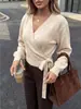 Loja independente do eBay primavera e outono roupas femininas malha justa simples cor sólida com alças e design cruzado irregular em V