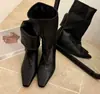 Botas femininas dobráveis finas de nicho estilo coreano, novo modelo 2026, Chelsea curtas de bico quadrado com sola plana, botas de cowboy western retrô