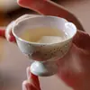 Taza Maestro Pintada a Mano Mariposa Inno Kuisong Arita-Yaki Taza de Cerámica de Alta Gama Jingdezhen Taza para Cata de Té Juego de Té Kung Fu