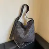 Bolsa tote de lona para mulheres, grande capacidade, nova bolsa transversal casual com estampa de leopardo outono/inverno 2026, versátil para escola e trabalho