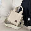 Bolso de lona de gran capacidad para mujer 2024 Nuevo bolso tote de pana para ir al trabajo, sencillo y combinable, bolso bandolera de hombro