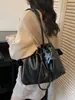 Bolsa Feminina 2026 Nova Bolsa de Mão Vintage, Bolsa de Ombro Único de Luxo Leve Nicho de Alta Qualidade, Bolsa Tote para o Trabalho