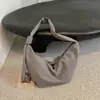 Bolso tote estilo Ins, bolso de hombro casual estilo coreano, perfecto para viajes, estudiantes universitarios y uso diario, un bolso de axila de moda para mujer