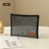Bolsa de almacenamiento de malla con etiqueta de cuero, bolsa de almacenamiento de cosméticos de malla portátil, bolsa de almacenamiento de artículos de tocador con asa, bolsa de almacenamiento de viaje