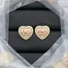 Aretes Doble C Estilo Chanel para Mujer, Aretes de Perla Stud Estilo Chanel, Aretes Versión de Alta Gama con Pasadores de Plata