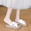 Pantuflas de Suela Gruesa para Mujer, Nuevas Sandalias de Una Correa Estilo Coreano Verano 2026, Zapatos de Playa de Moda y Elegantes que Son Cómodos y No Cansan Tus Pies