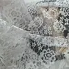 Tejido de Encaje Nuevo Personalizado No Elástico con Bordado en Relieve para Vestidos de Moda y Vestidos de Novia