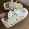 Bonitas zapatillas de entrenamiento alemanas de punta redonda con diseño de manchas, zapatillas blancas de suela plana para mujer, nueva colección de otoño 2026, zapatillas casuales versátiles