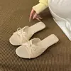 Sandalias de encaje de hadas estilo francés de tacón medio para mujer, nuevo modelo de verano 2026, sandalias deslizables versátiles con lazo estilo hada
